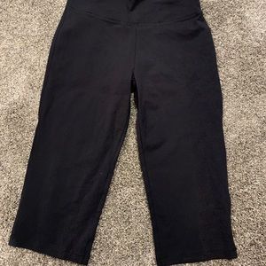 Capri workout leggings